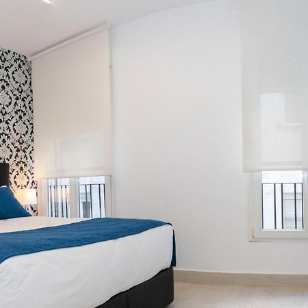Hostal Boutique I Host You Madrid Kültér fotó