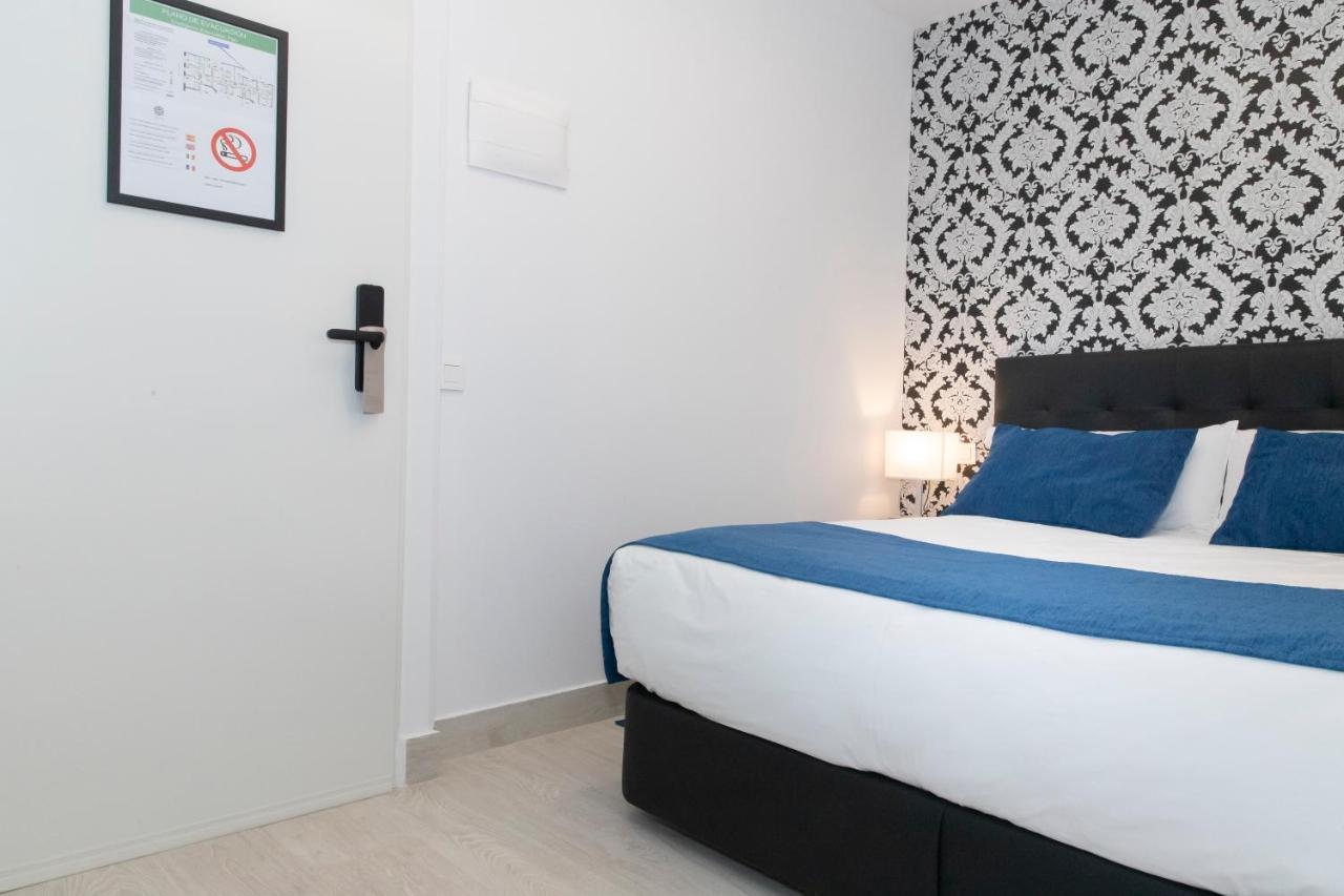 Hostal Boutique I Host You Madrid Kültér fotó