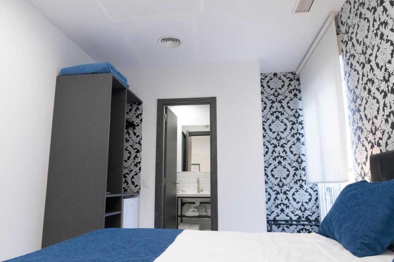 Hostal Boutique I Host You Madrid Kültér fotó